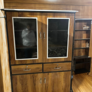 Almira wooden 1